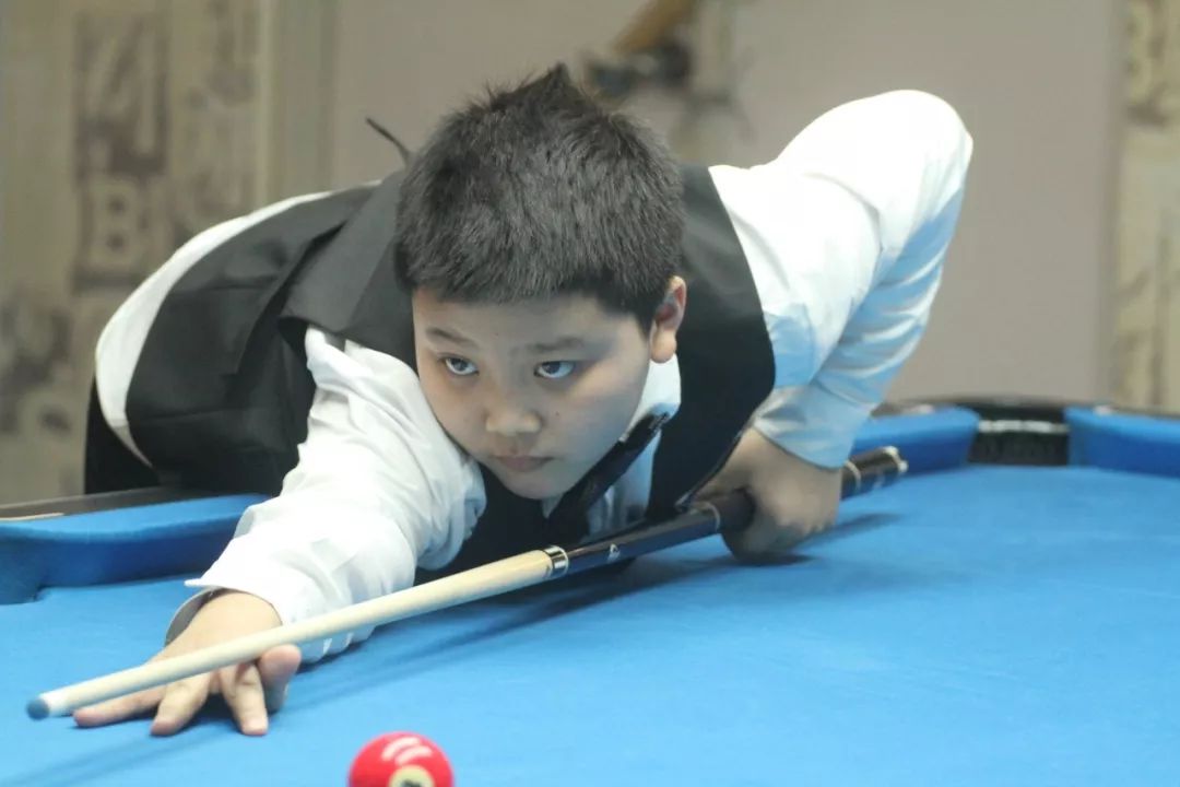 接受采访时 接受采访时