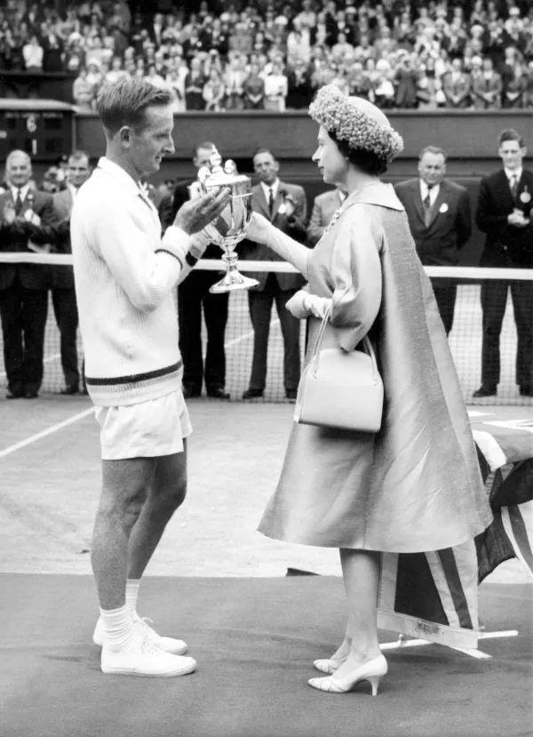 体育CBA：山西88比76胜四川 获复赛两连胜