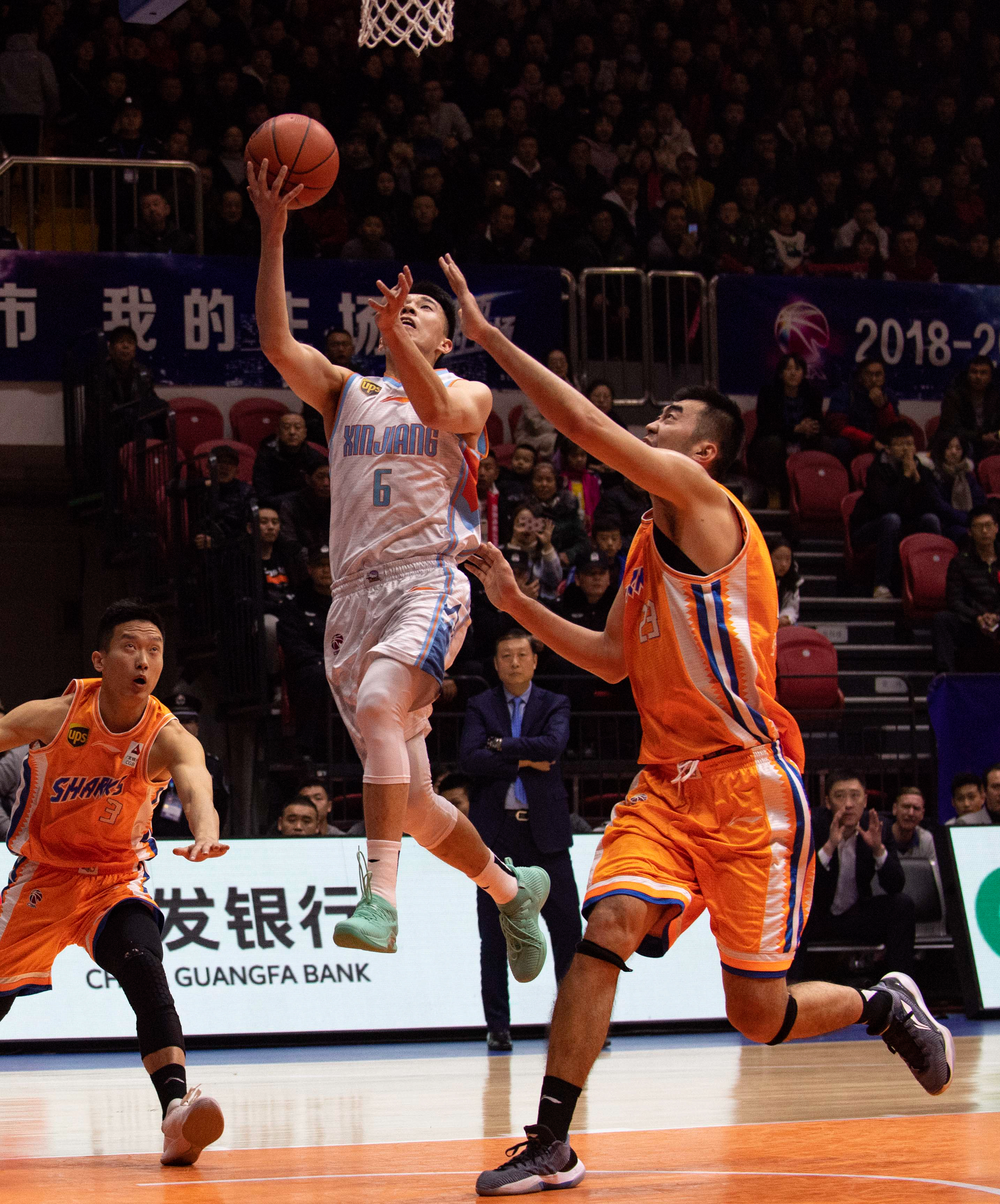 队合作的平 队合作的平