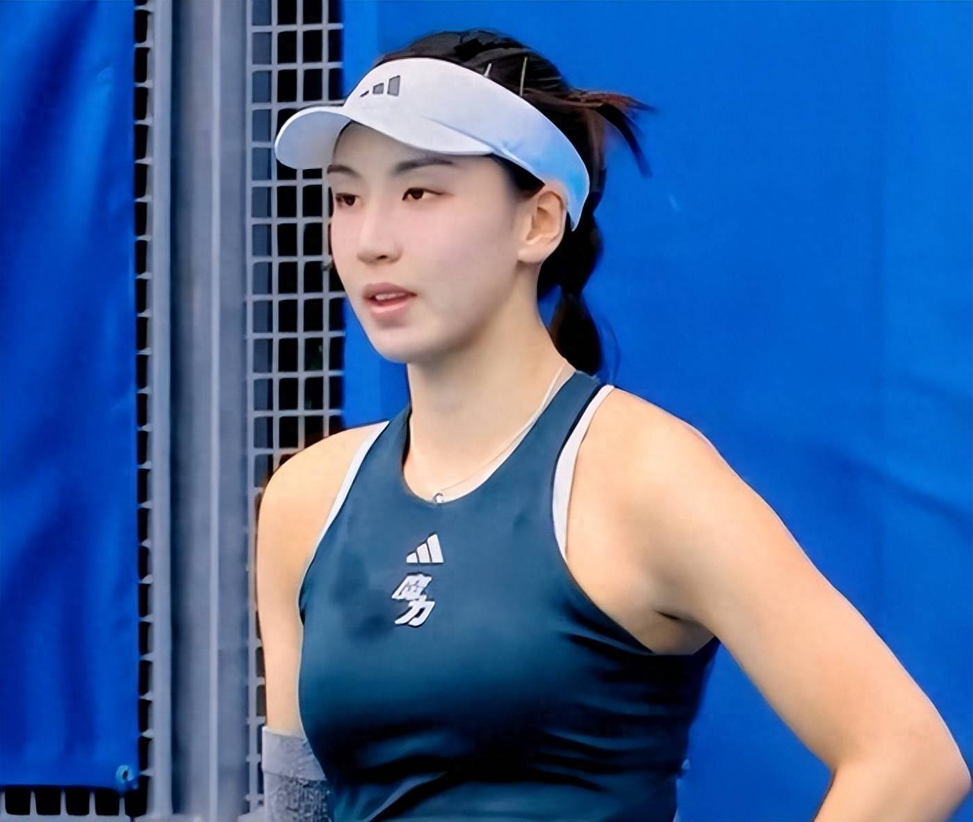 线的底部 线的底部